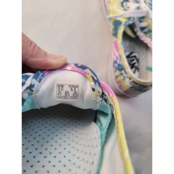 Vans ComfyCush Tie-Dye Sneakers 6.5 Women’s Old Skool Orchid Rainbow Shoes - Picture 3 of 8